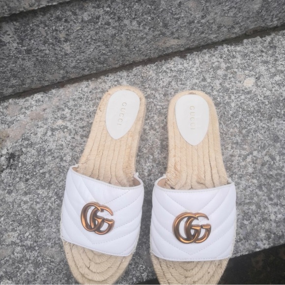 Gucci Women's Quilted White and Gold Espadrilles - Picture 1 of 3